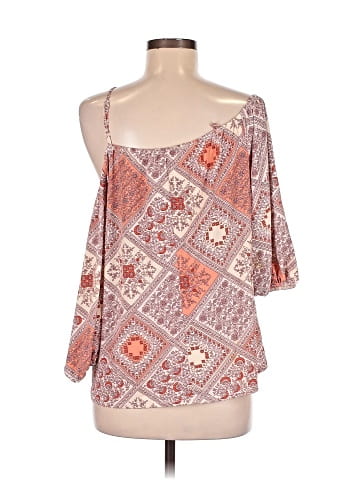 Naif 3/4 Sleeve Blouse (view 2)