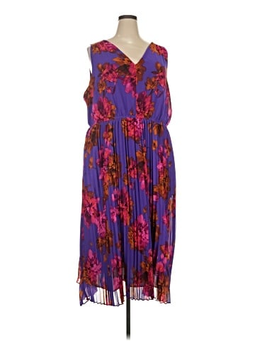 Sofia Jeans by Sofia Vergara Casual Dress (view 1)