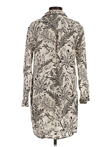 Tahari Casual Dress (view 2)