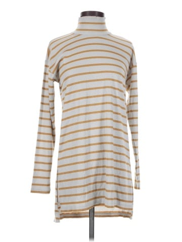 Vanessa Virginia Turtleneck Sweater (view 1)