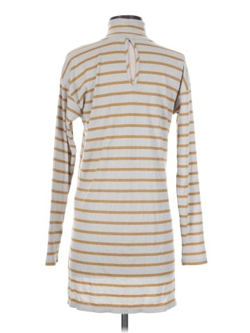 Vanessa Virginia Turtleneck Sweater (view 2)