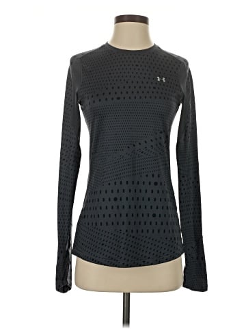 Under Armour Long Sleeve T-Shirt (view 1)