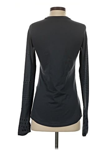 Under Armour Long Sleeve T-Shirt (view 2)