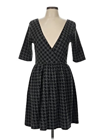 Everly Casual Dress (view 1)