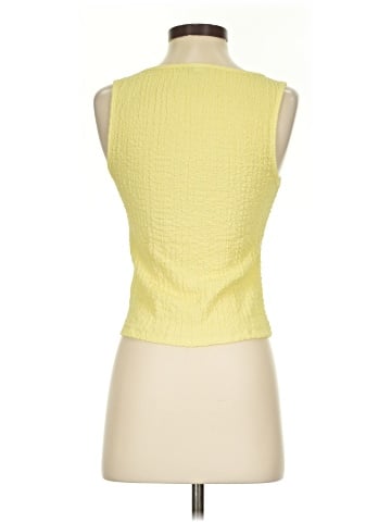 Old Navy Sleeveless Top (view 2)