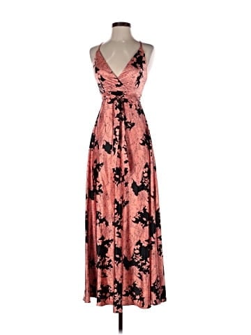 Lulus Casual Dress (view 1)