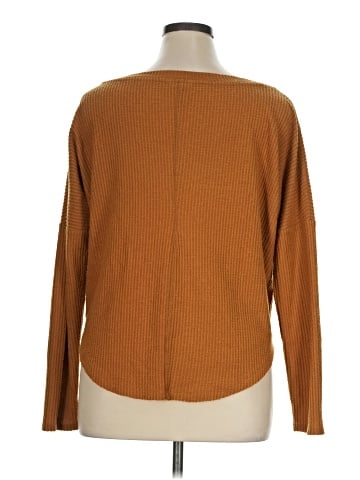 Aeropostale Long Sleeve T-Shirt (view 2)