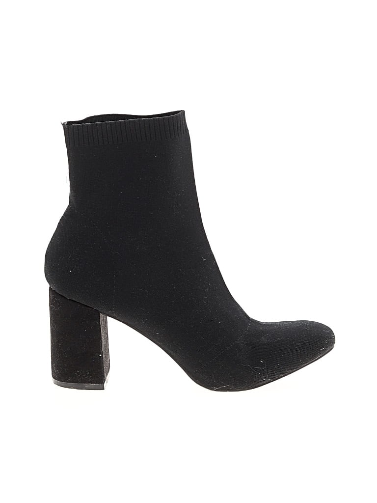 Pre-owned Mia Ankle Boots In Black