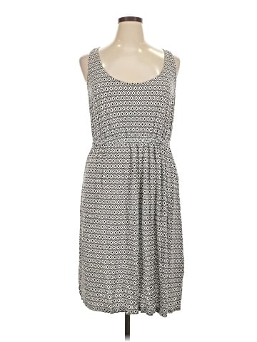 Old Navy Casual Dress (view 1)