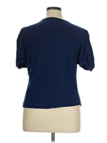 St. John's Bay Short Sleeve T-Shirt (view 2)