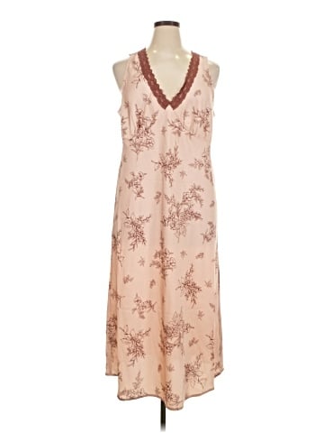 Old Navy Casual Dress (view 1)