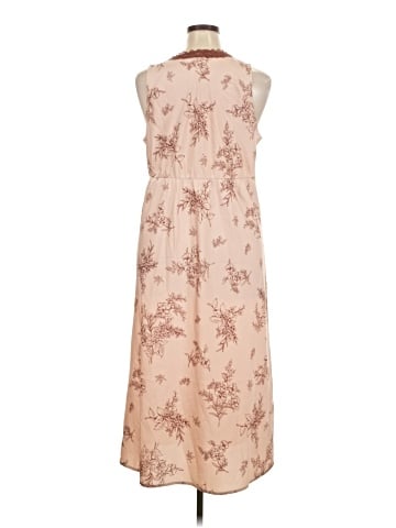 Old Navy Casual Dress (view 2)