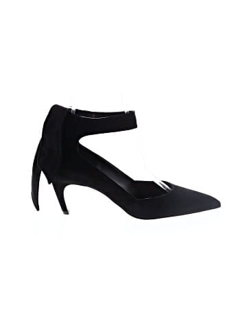 Christian Dior Suede La Belle Pumps (view 1)