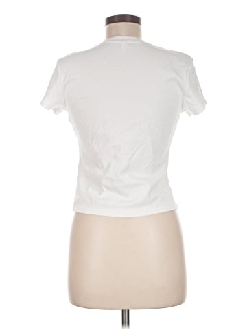 Uniqlo Short Sleeve T-Shirt (view 2)