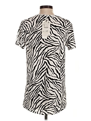 Zara Short Sleeve T-Shirt (view 2)