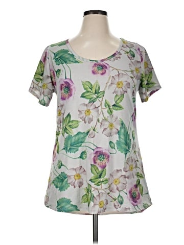 Lularoe Short Sleeve T-Shirt (view 1)