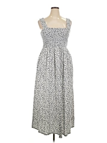Old Navy Casual Dress (view 1)