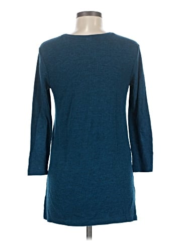 Old Navy 3/4 Sleeve T-Shirt (view 2)