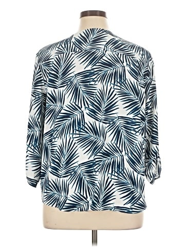 Chico's 3/4 Sleeve Blouse (view 2)