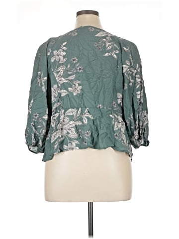 Torrid 3/4 Sleeve Blouse (view 2)