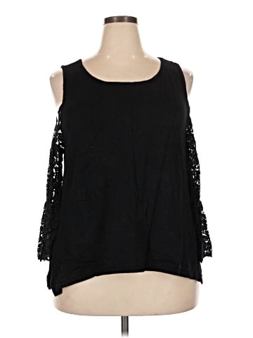 Roz & Ali Sleeveless T-Shirt (view 1)