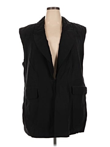 ELOQUII Tuxedo Vest (view 1)