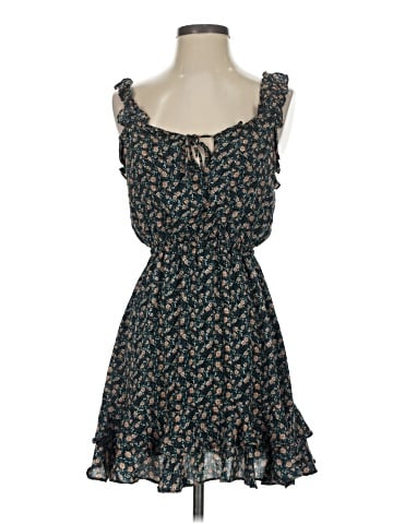 Cupcakes & Cashmere Casual Dress (view 1)