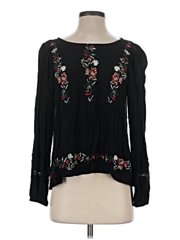 American Eagle Outfitters Long Sleeve Blouse (view 1)