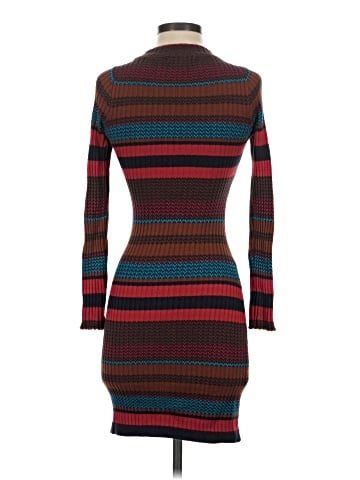 Romeo & Juliet Couture Casual Dress (view 2)