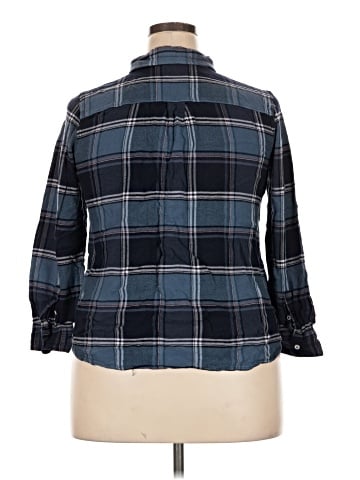 Caslon 3/4 Sleeve Button-Down Shirt (view 2)