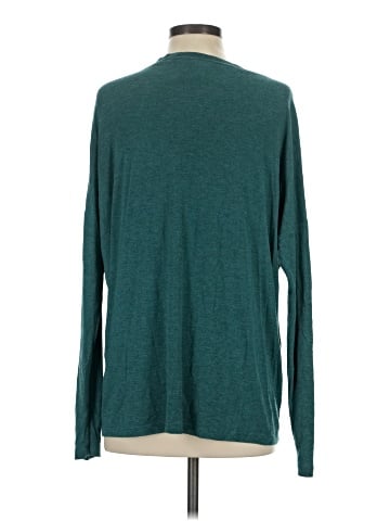 CAbi Long Sleeve T-Shirt (view 2)