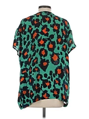 CAbi Short Sleeve Blouse (view 2)