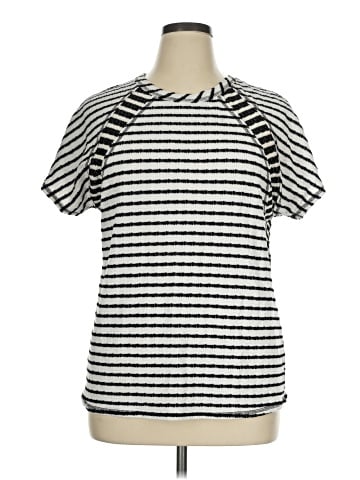 BKE Short Sleeve T-Shirt (view 1)