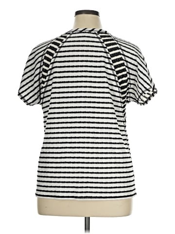 BKE Short Sleeve T-Shirt (view 2)