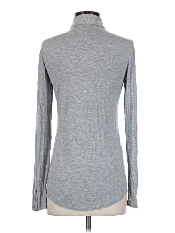 CAbi Long Sleeve Button-Down Shirt (view 2)