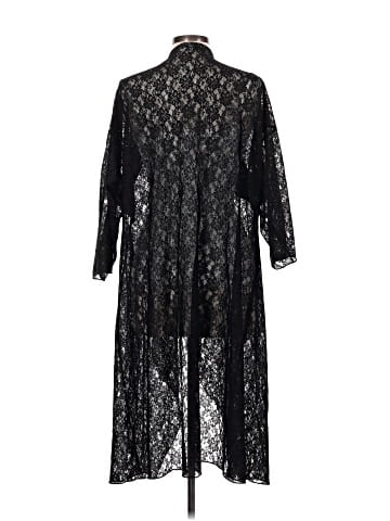 Lularoe Kimono (view 2)