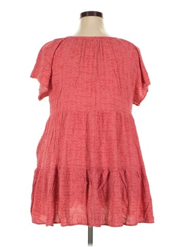 Knox Rose Short Sleeve T-Shirt (view 2)