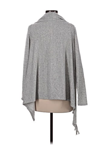 Lovestitch Poncho (view 2)