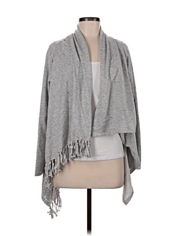 Lovestitch Poncho (view 1)