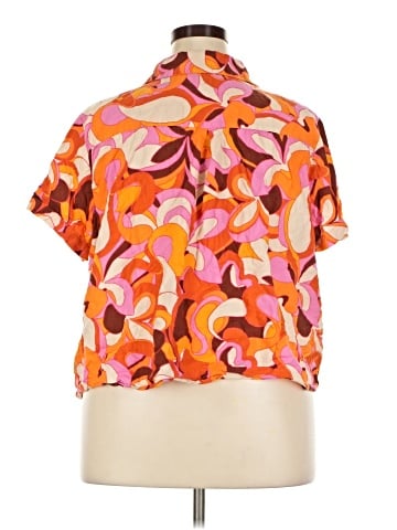 Ava & Viv Short Sleeve Blouse (view 2)
