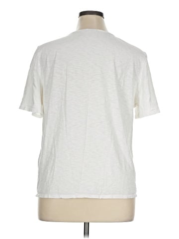 Chico's Short Sleeve T-Shirt (view 2)