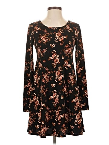 Forever 21 Casual Dress (view 1)