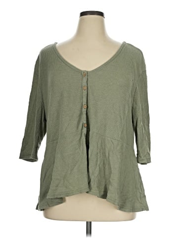 Falls Creek 3/4 Sleeve Blouse (view 1)