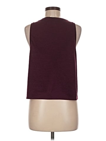 Gap Fit Sleeveless T-Shirt (view 2)