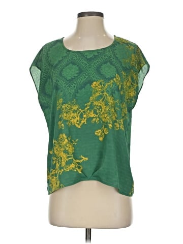 CAbi Short Sleeve Top (view 1)
