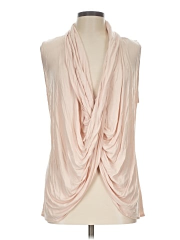 Jennifer Lopez Sleeveless T-Shirt (view 1)