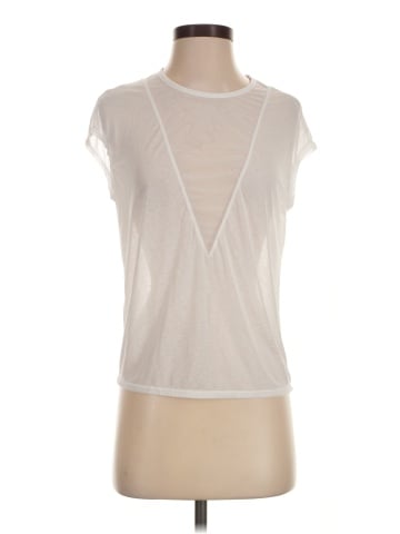 Alo Sleeveless T-Shirt (view 1)