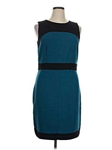 Ann Taylor LOFT Outlet Cocktail Dress (view 1)