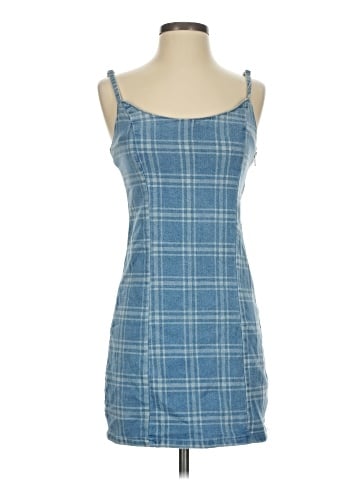 Forever 21 Casual Dress (view 1)