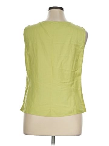 Madison Leigh Sleeveless T-Shirt (view 2)